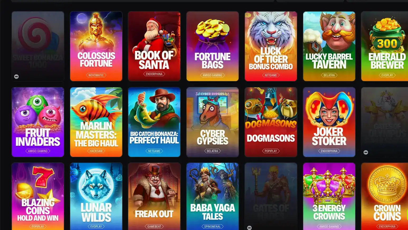 Интерфейс игрового зала QQBET казино со слотами